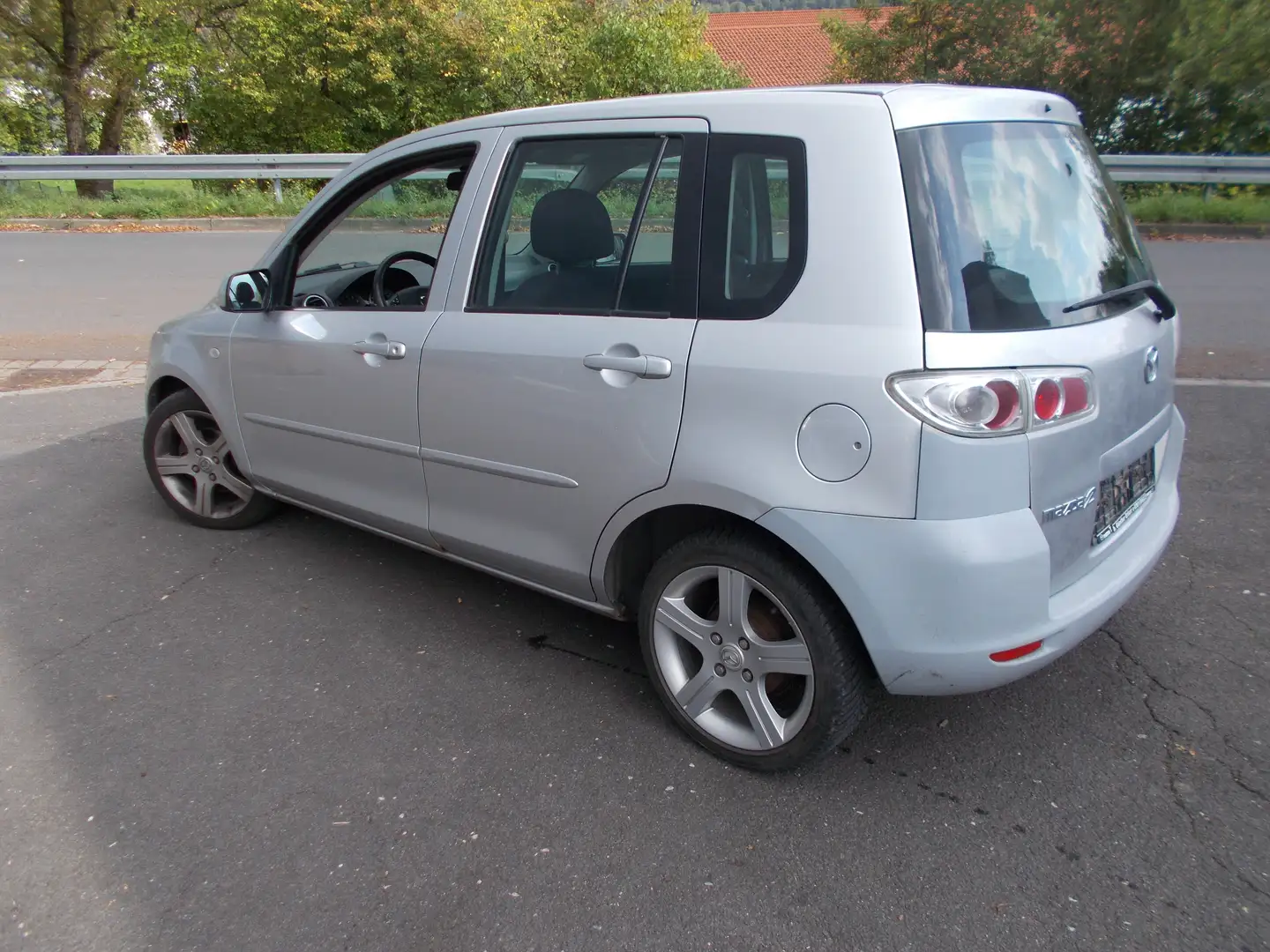 Mazda 2 2 1.4l Exclusive, Kima, Euro 4,, Silber - 1