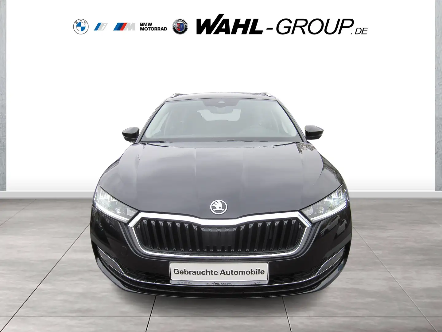 Skoda Octavia COMBI 2.0 TDI DSG FIRST EDITION NAVI LED SMARTLINK Zwart - 2