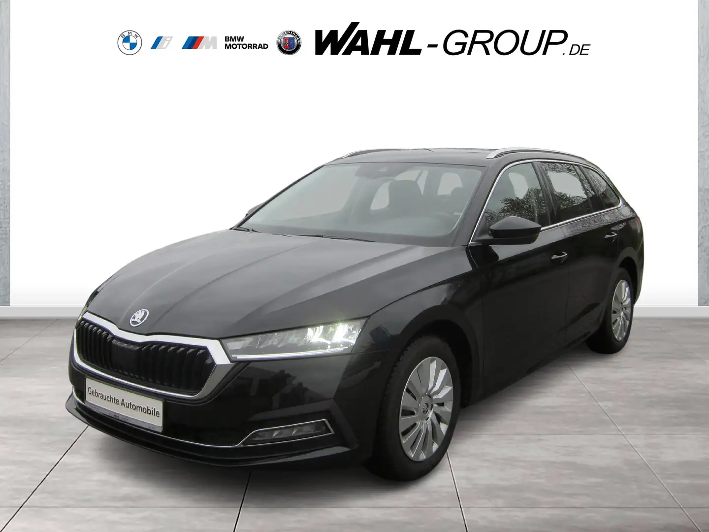 Skoda Octavia COMBI 2.0 TDI DSG FIRST EDITION NAVI LED SMARTLINK Zwart - 1
