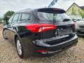 Ford Focus 1,0 EcoBoost 92kW  Turnier *TOP AUSSTATT.* Noir - thumbnail 2