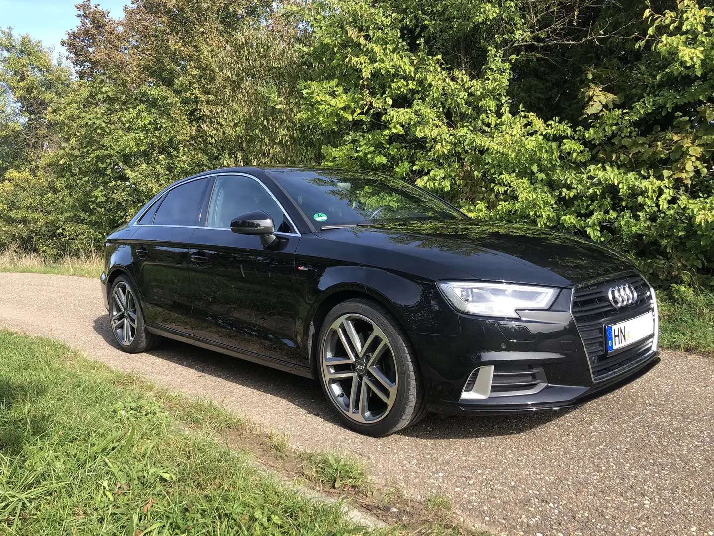 Audi A3 35 TDI Limousine S tronic sport - 1