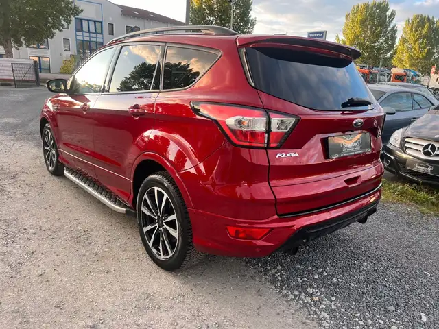 Ford Kuga view 4
