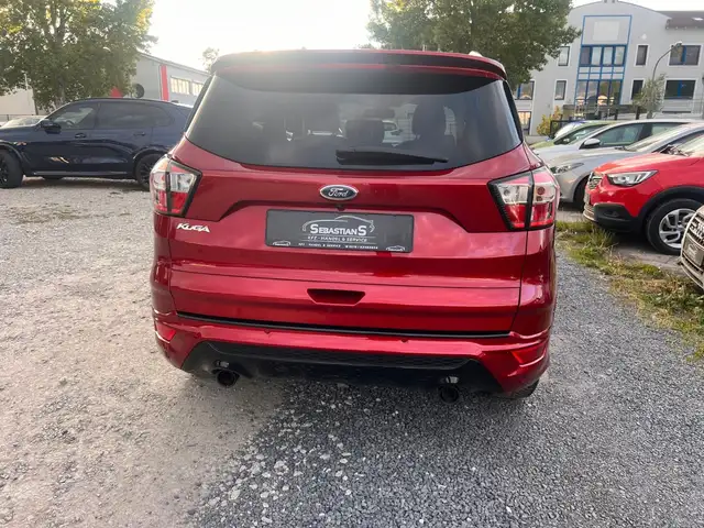 Ford Kuga view 5
