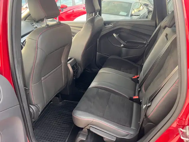 Ford Kuga view 10