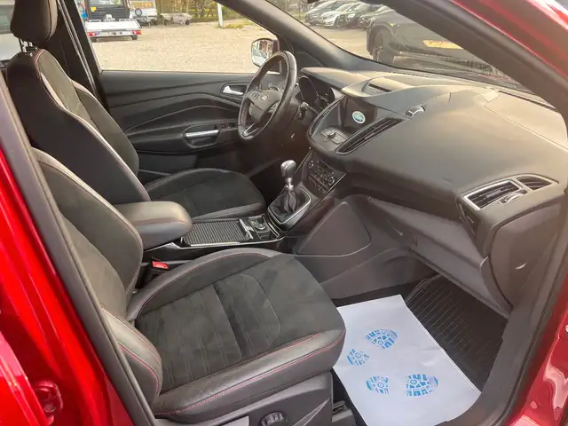 Ford Kuga view 8