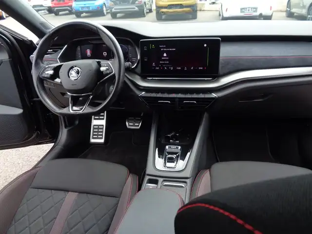 Skoda Octavia view 13