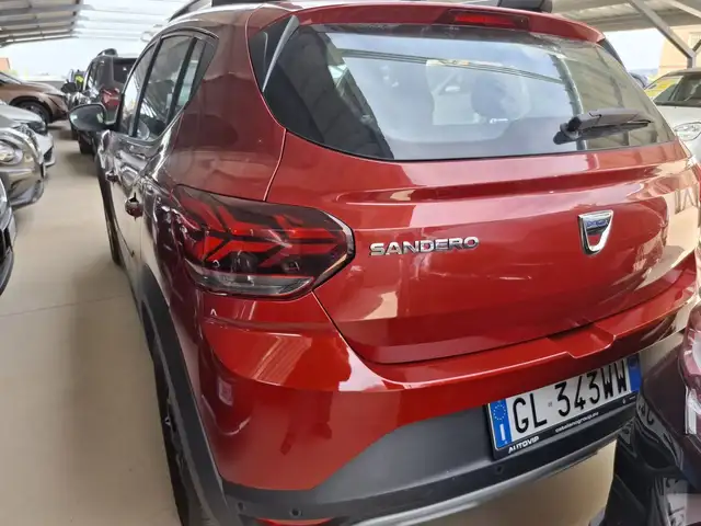 Dacia Sandero view 13