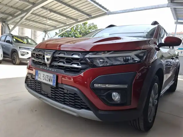 Dacia Sandero view 11