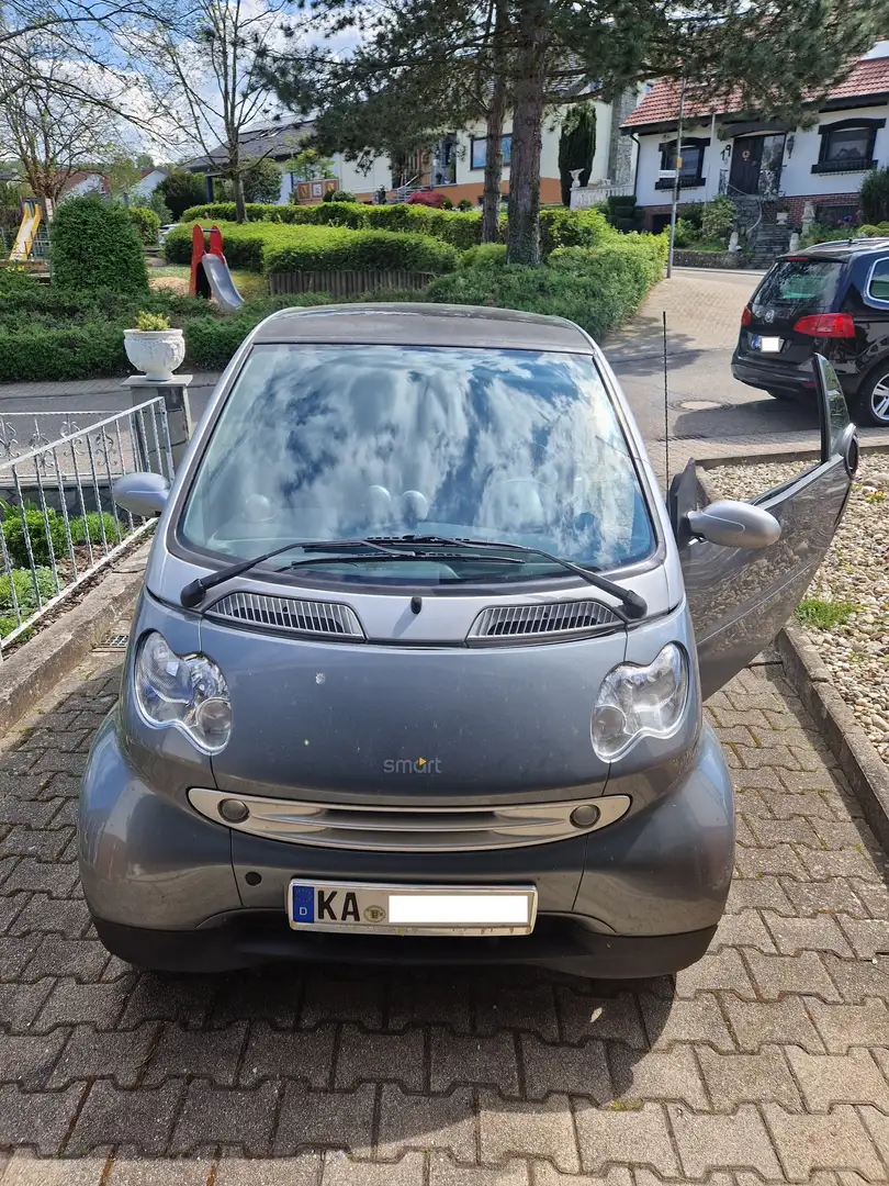 smart forTwo ForTwo cdi passion Vollautomatik/Klima/Vollausst Grijs - 1