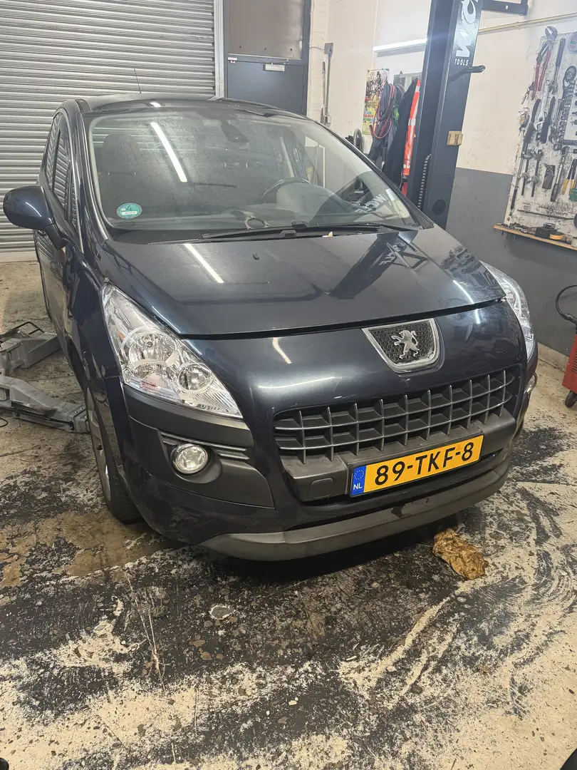 Peugeot 3008 1.6 THP Active Blauw - 1