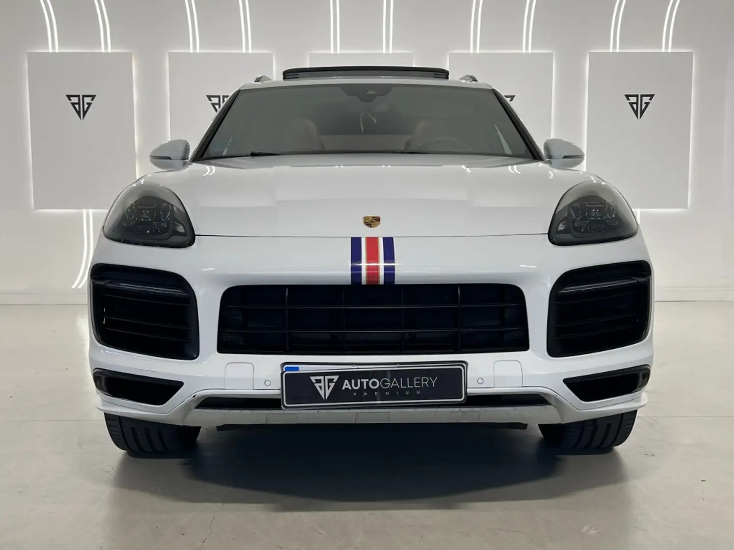 Porsche Cayenne Aut. Blanco - 2