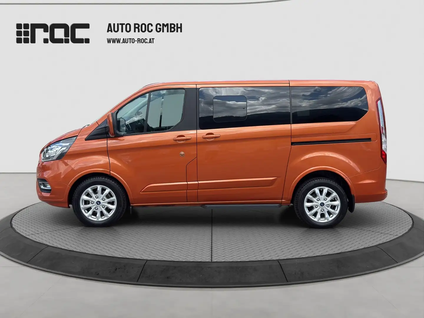 Ford Tourneo Custom 2.0 TDCi 320 L1 Titanium ACC/STH/Kamera/Navi/uvm Orange - 2