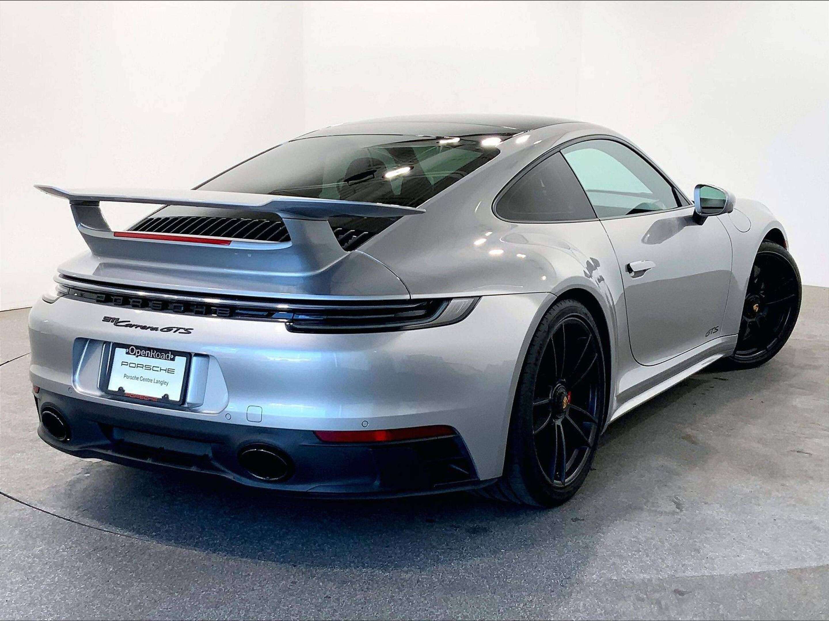 2024 Porsche 911 Carrera GTS PDK, Aerokit, Prem Pkg, CPO! — снимка 1