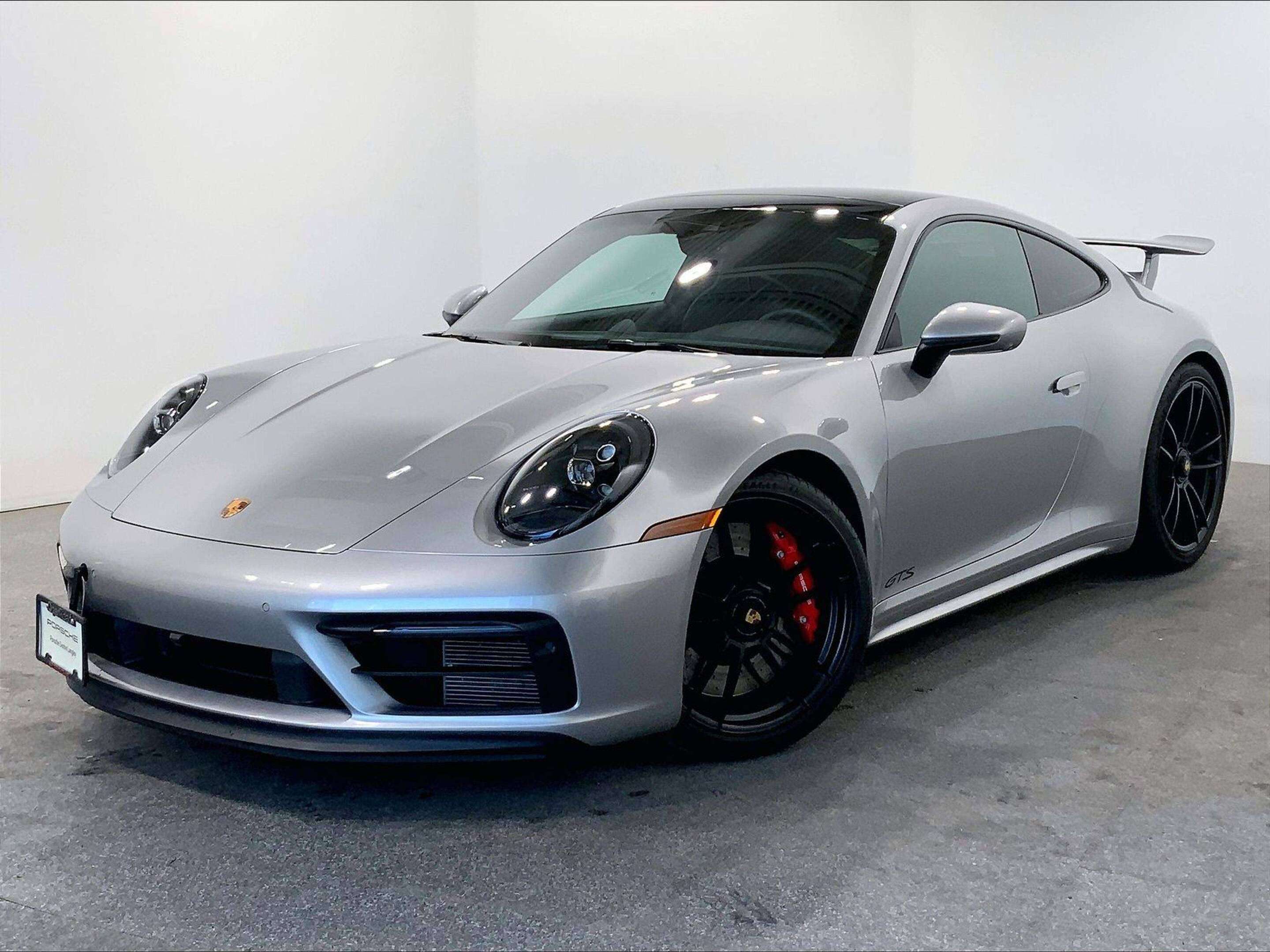 2024 Porsche 911 Carrera GTS PDK, Aerokit, Prem Pkg, CPO!