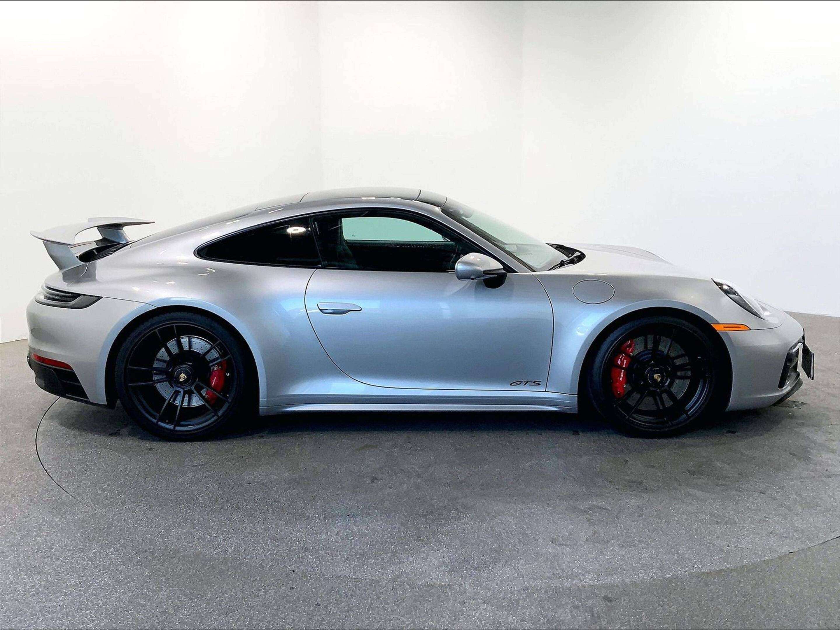 2024 Porsche 911 Carrera GTS PDK, Aerokit, Prem Pkg, CPO! — снимка 1