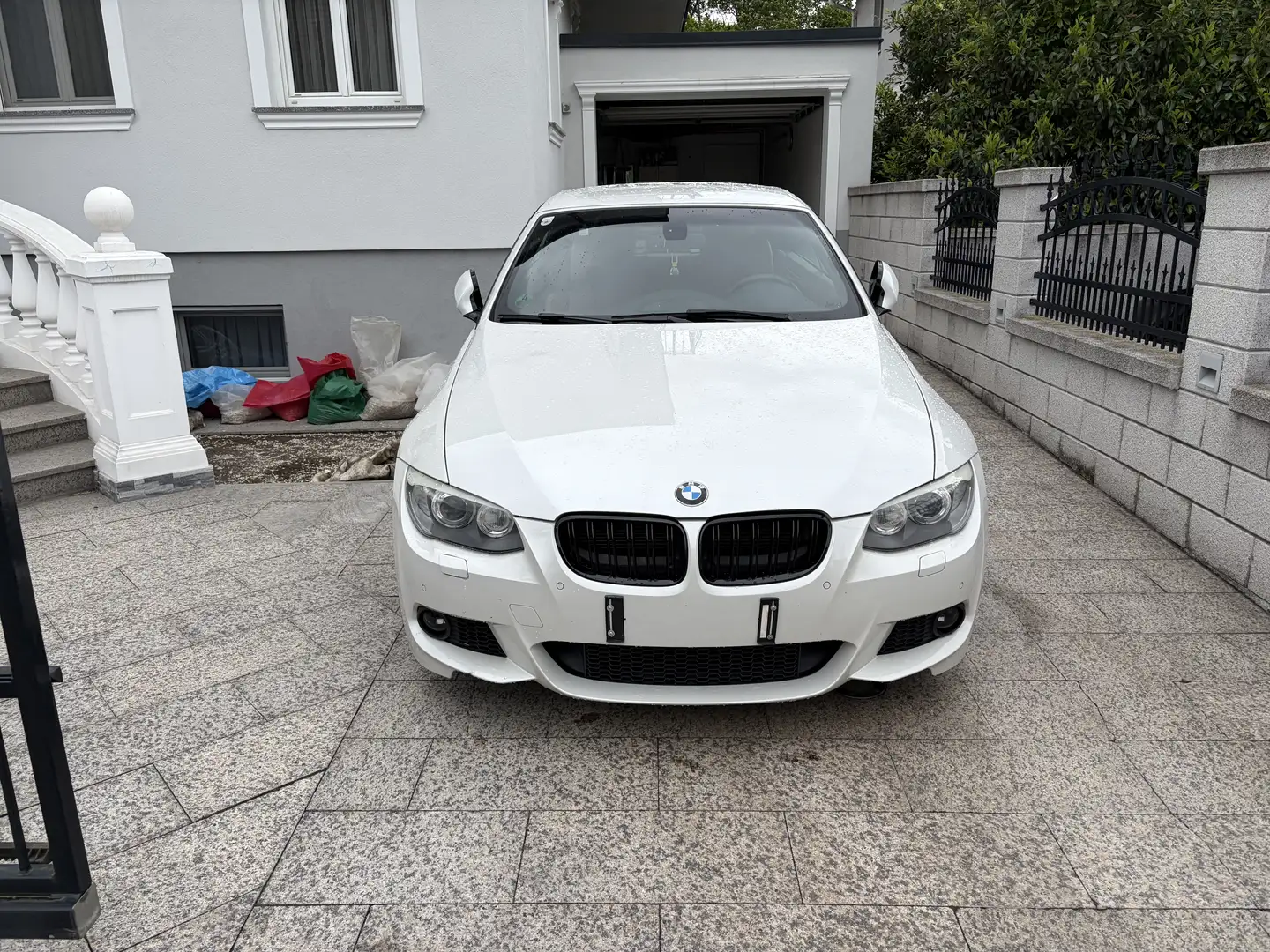 BMW 335 DKG Facelift Weiß - 1
