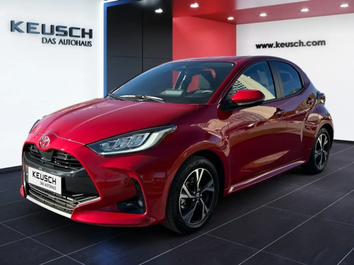 Toyota Yaris Yaris 1,5 VVT-i Hybrid Active Drive Rot - 2