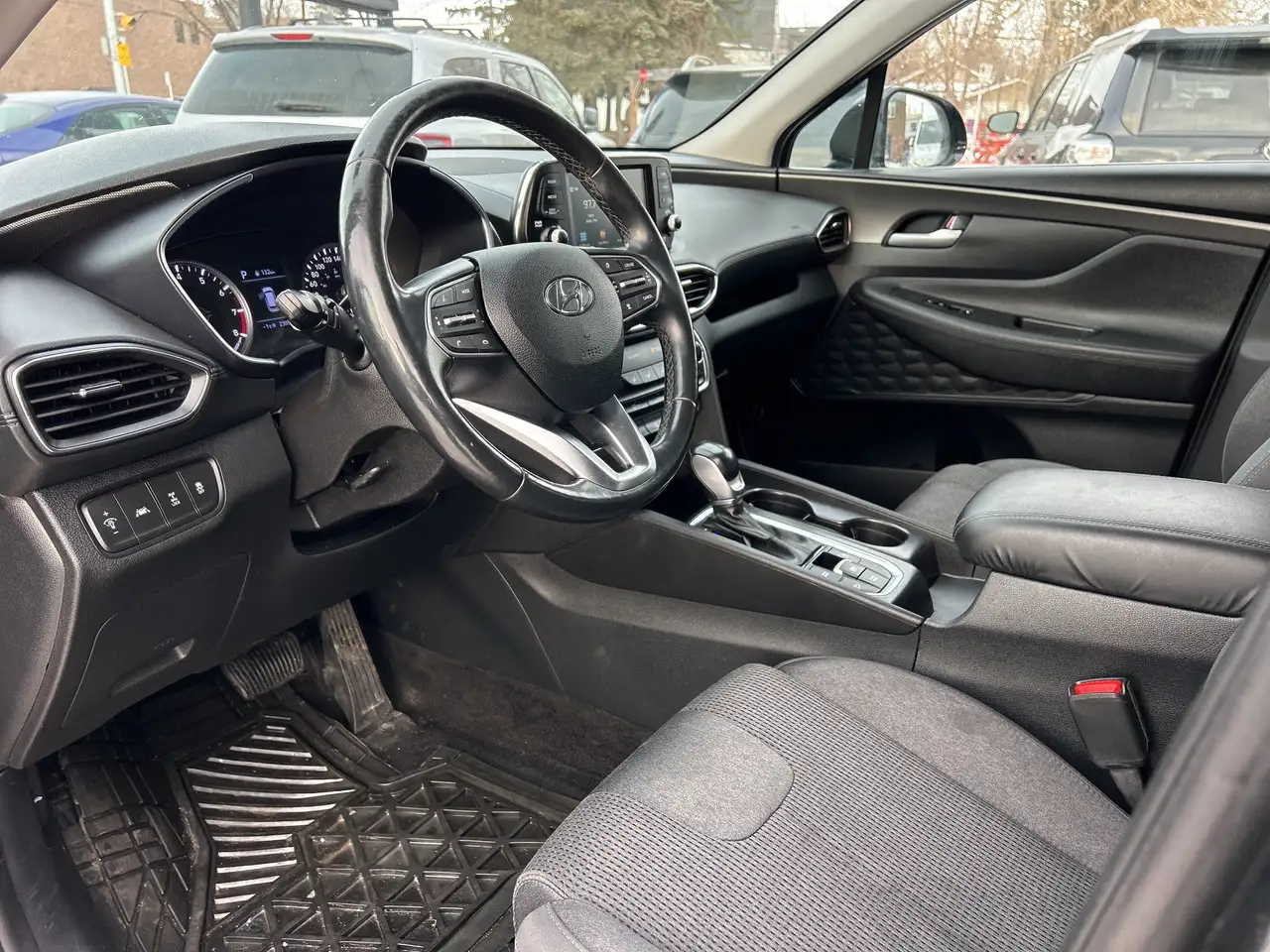 Hyundai SANTA FE снимка Hyundai SANTA FE
