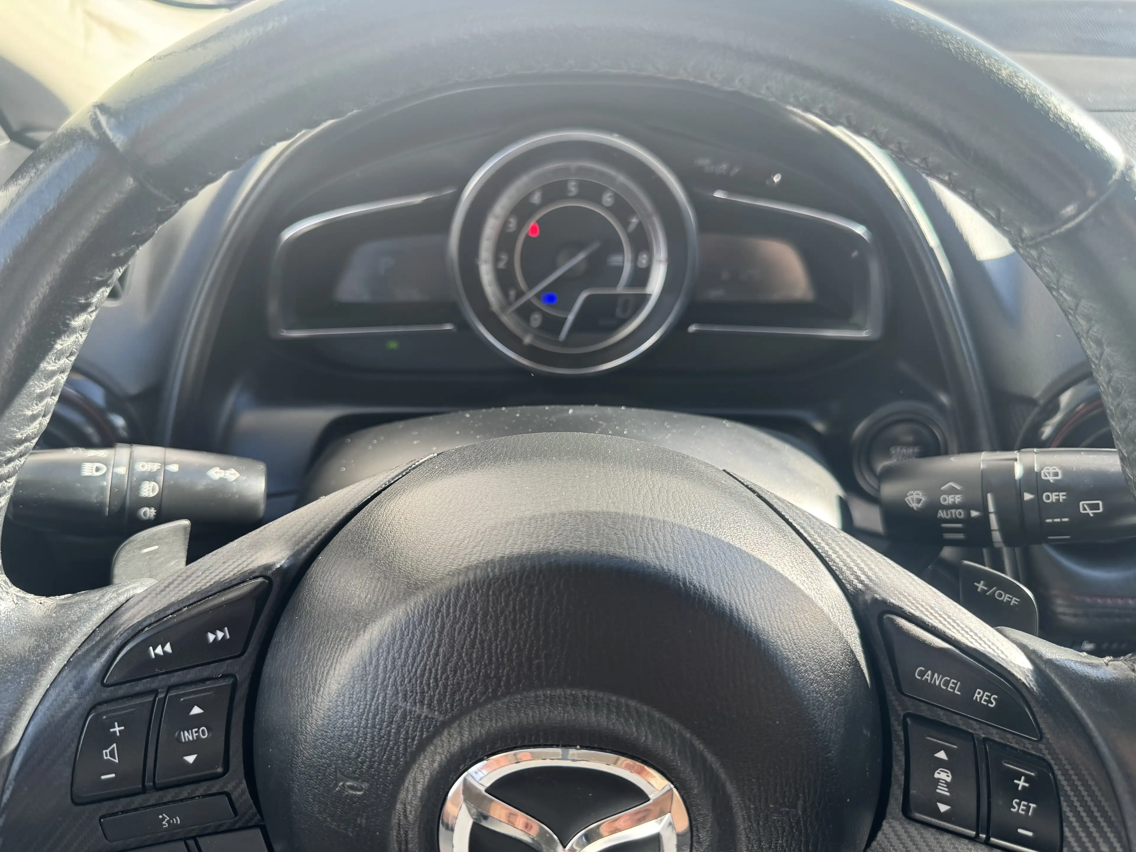 Mazda CX-3 Sports-Line ( LEDER/NAVI/CAM./BOSE/ AUT.HEAD UP DISPLAY) — photo 10
