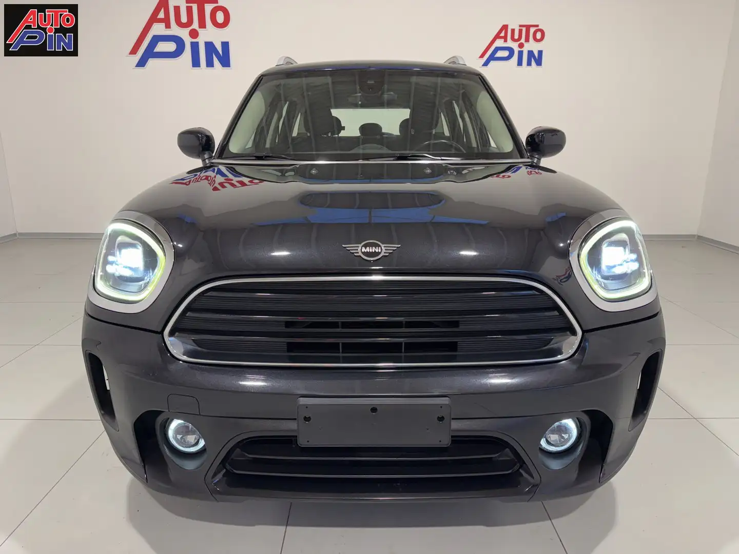 MINI Cooper D Countryman Mini 2.0 Cooper D Business Countryman  *PROMO* Noir - 2