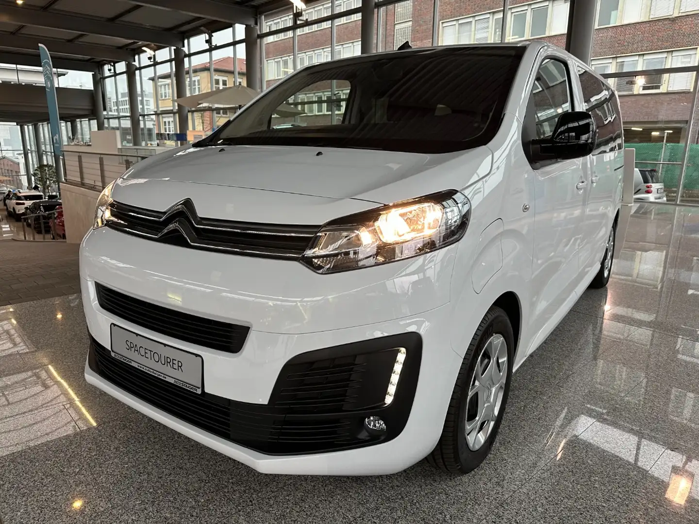 Citroen Spacetourer Elektro *8-Sitzer*Standheizung* Bílá - 2