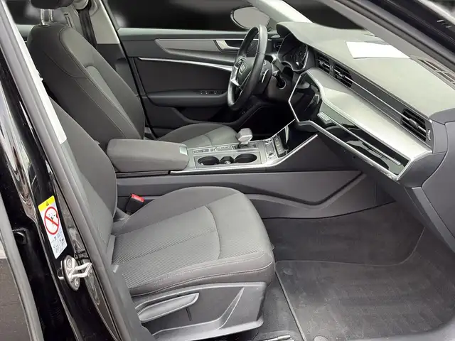 Audi A6 view 14