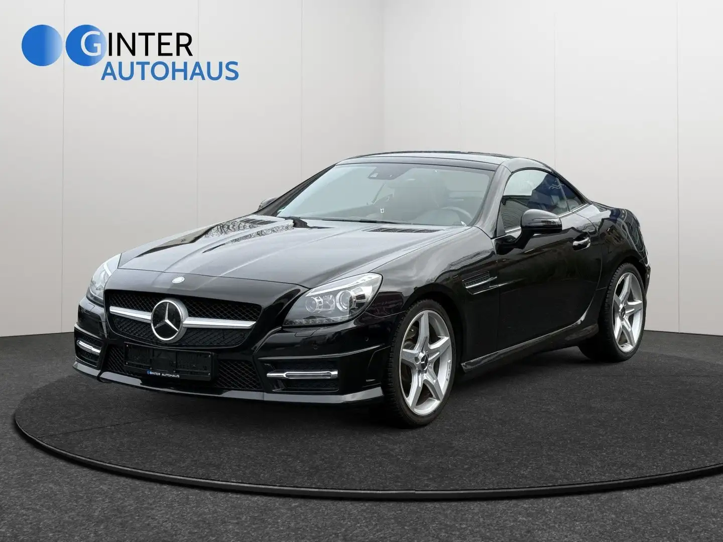 Mercedes-Benz SLK 200 Roadster BlueEfficiency AMG/Sport-Paket Schwarz - 1
