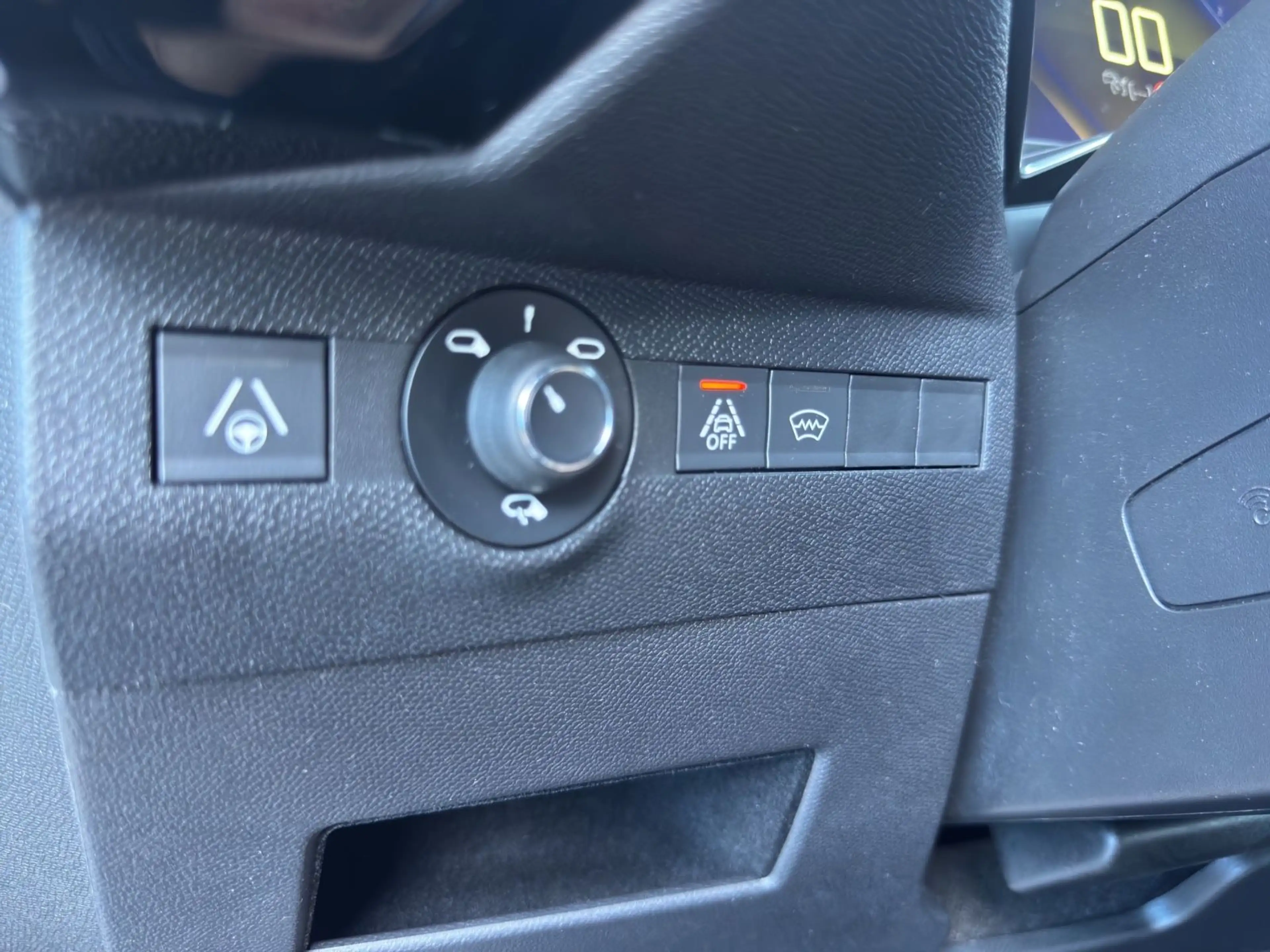 DS Automobiles DS 7 Crossback PERFORMANCE LINE ALCANTARA KAMERA — photo 14