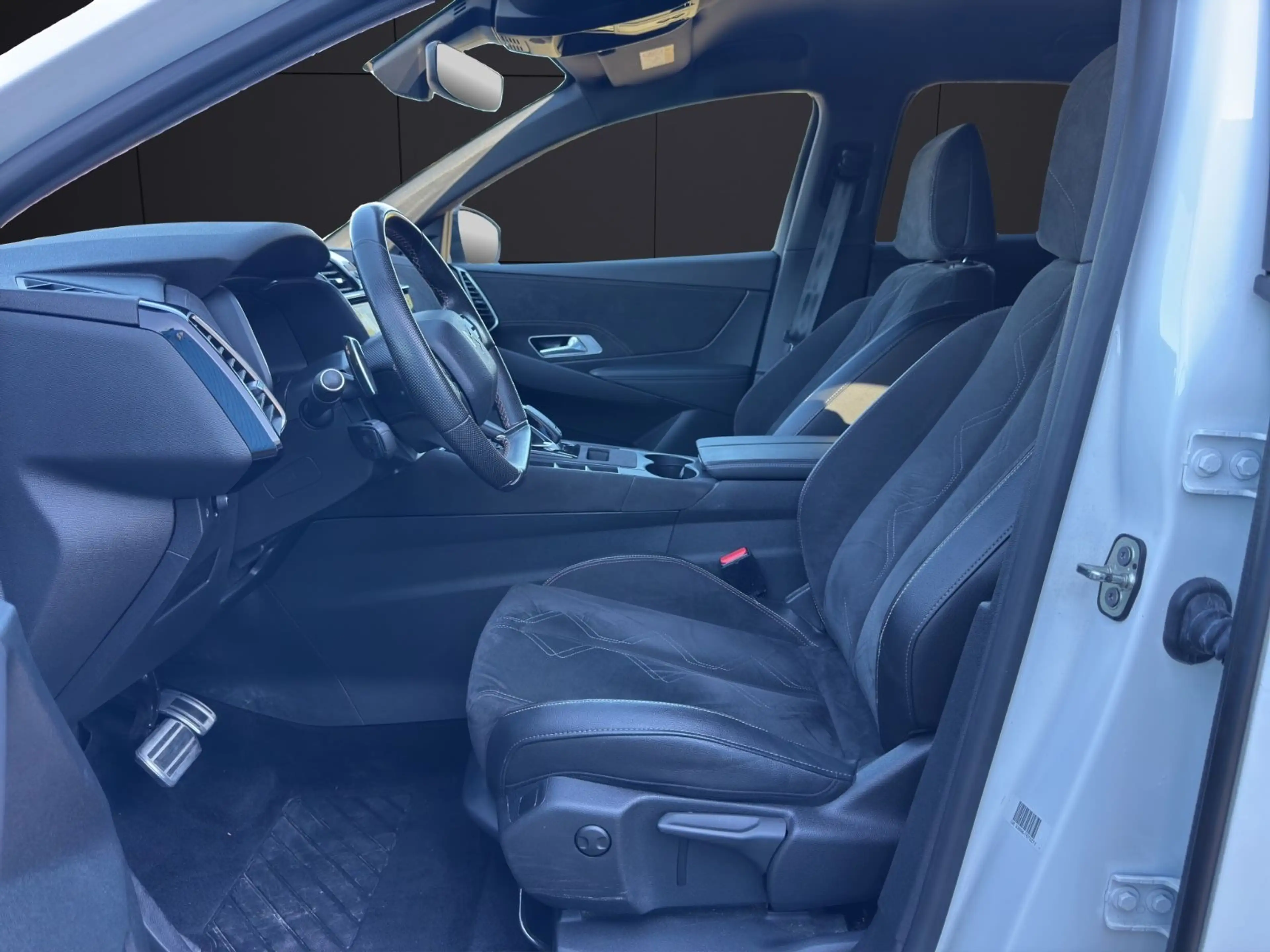 DS Automobiles DS 7 Crossback PERFORMANCE LINE ALCANTARA KAMERA — photo 11