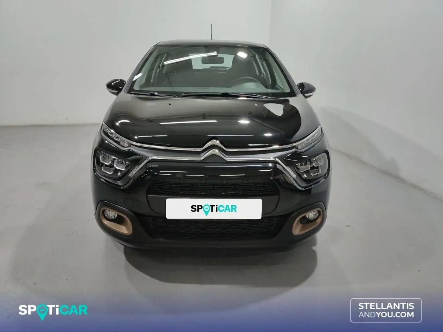 Citroen C3 1.2 PureTech S&S C-Series 83 Zwart - 2