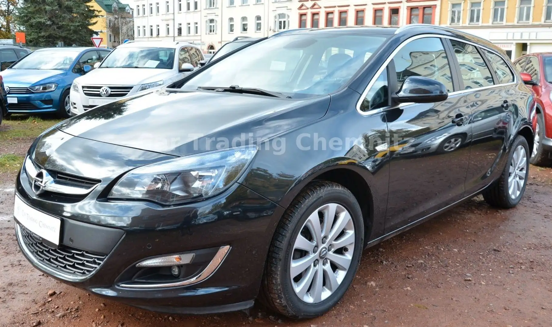 Opel Astra J Sports Tourer Exklusiv 1.6 CDTI Navi Noir - 1