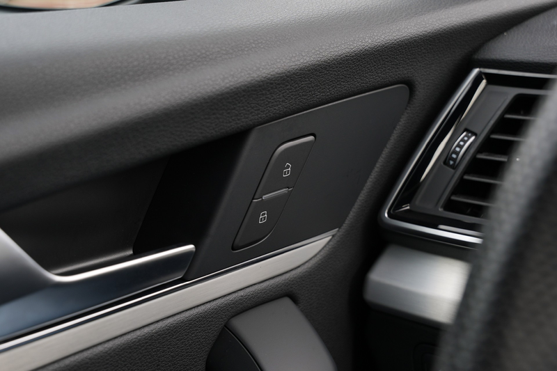 Audi Q5 55 TFSI E S EDITION QUATTRO/PANO/MATRIX/KEYLESS/ST — photo 37
