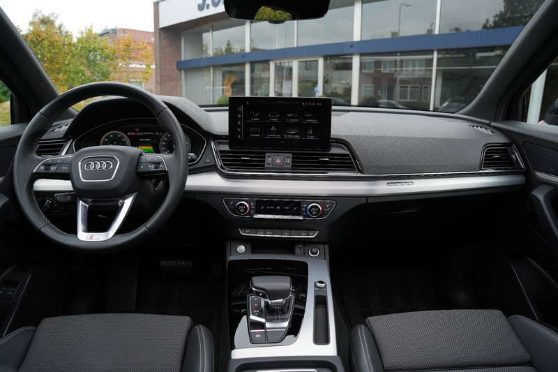 Audi Q5 55 TFSI E S EDITION QUATTRO/PANO/MATRIX/KEYLESS/ST — photo 13