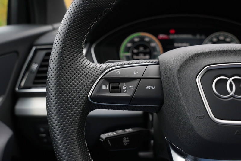 Audi Q5 55 TFSI E S EDITION QUATTRO/PANO/MATRIX/KEYLESS/ST — photo 16