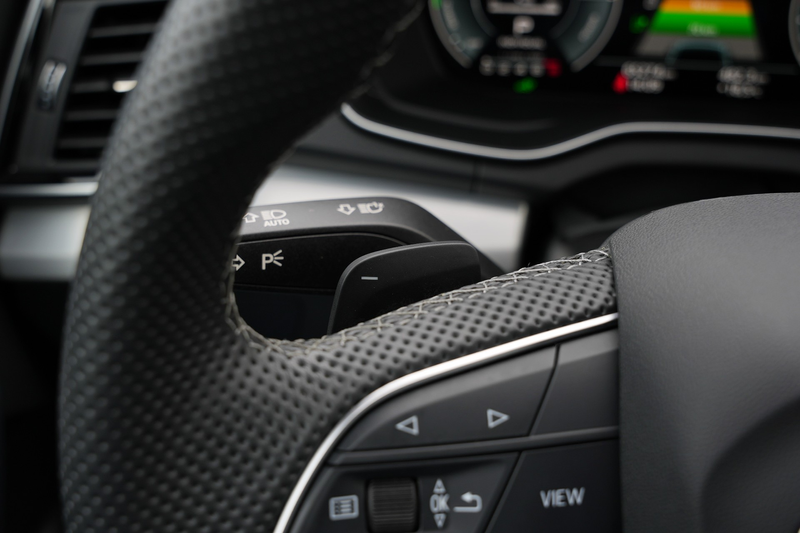 Audi Q5 55 TFSI E S EDITION QUATTRO/PANO/MATRIX/KEYLESS/ST — photo 17