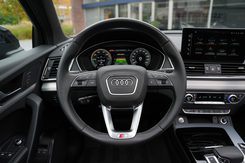 Audi Q5 55 TFSI E S EDITION QUATTRO/PANO/MATRIX/KEYLESS/ST — photo 18