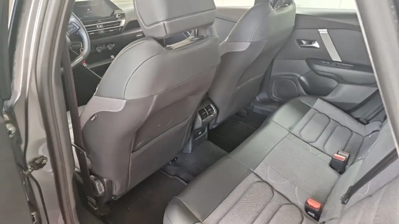 Citroen C4 Berline — photo 27