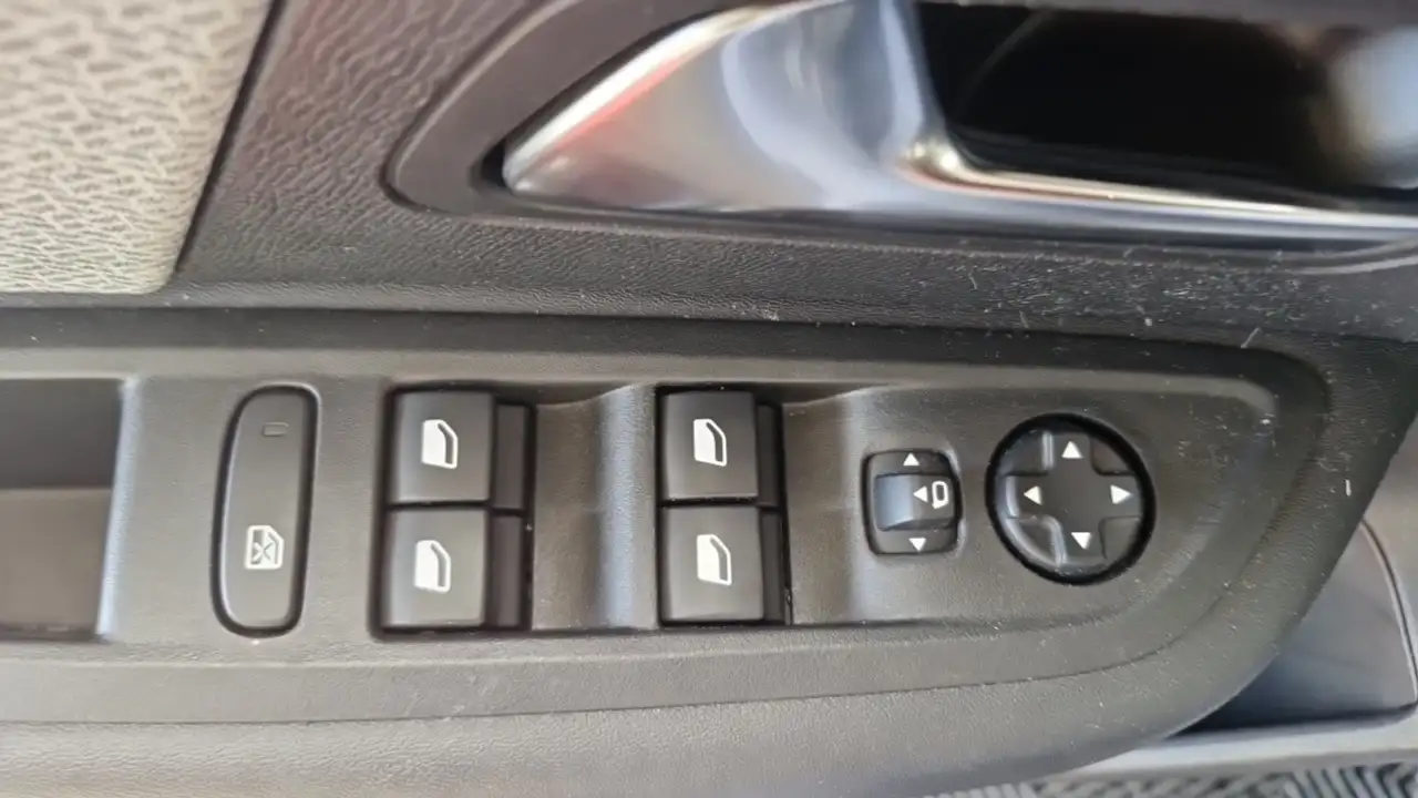 Citroen C4 Berline — photo 25