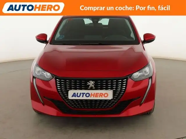 Peugeot 208 view 9