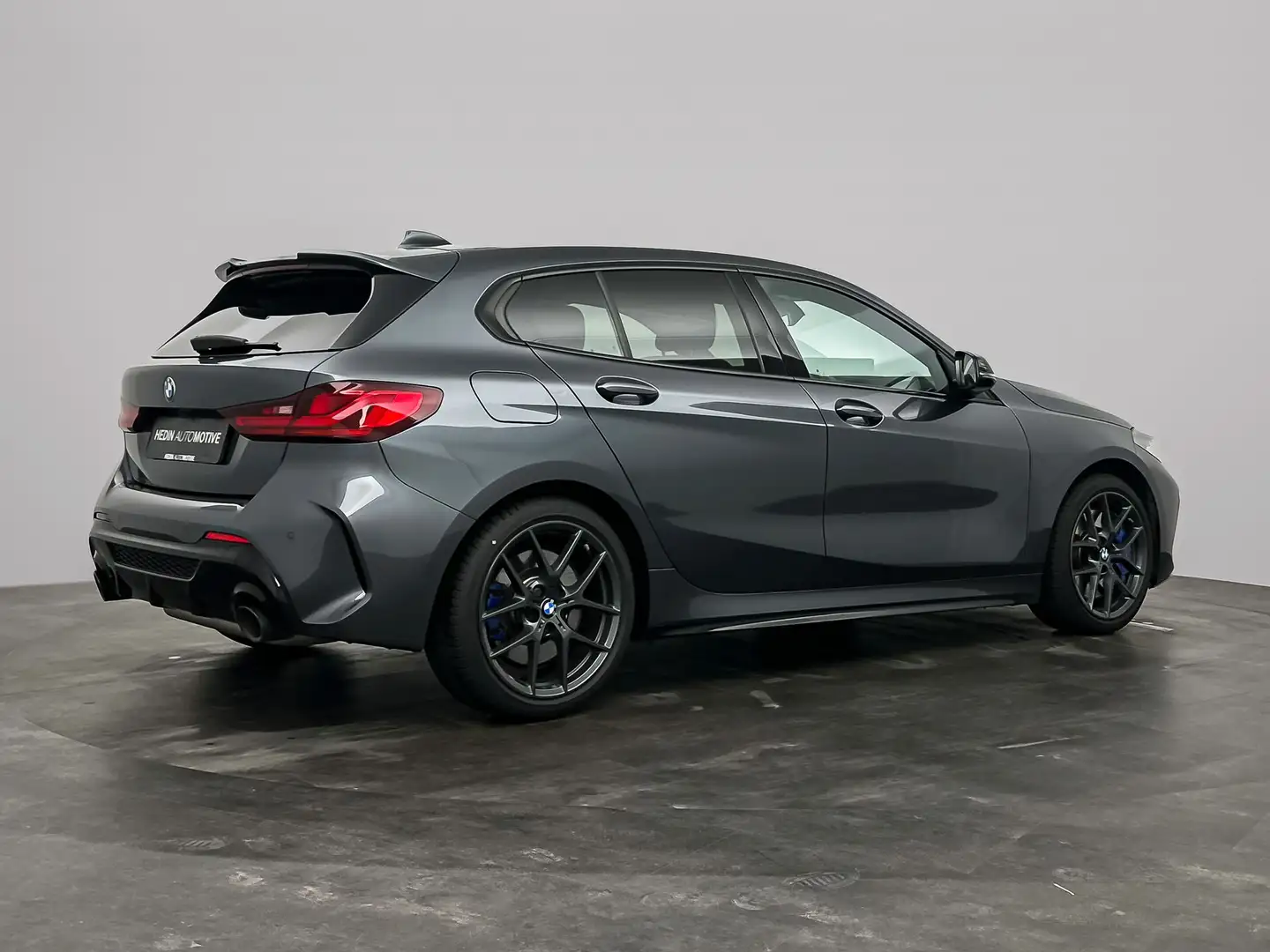 BMW 135 1-serie M135i xDrive Business Edition M-Sport | Ha Grau - 2