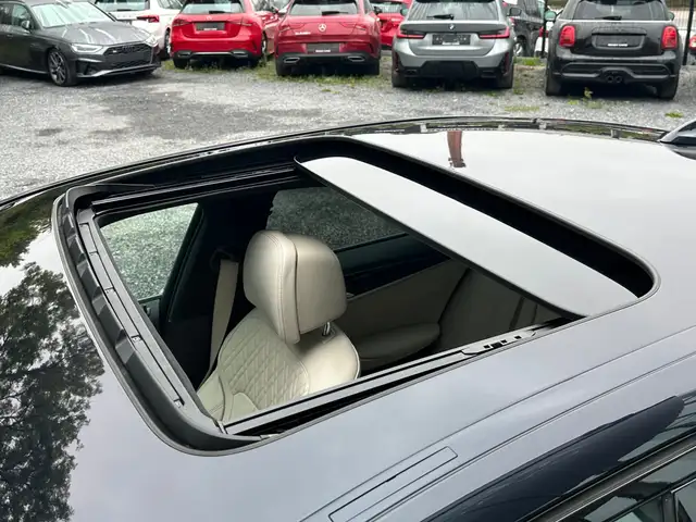 BMW 5 Series view 2