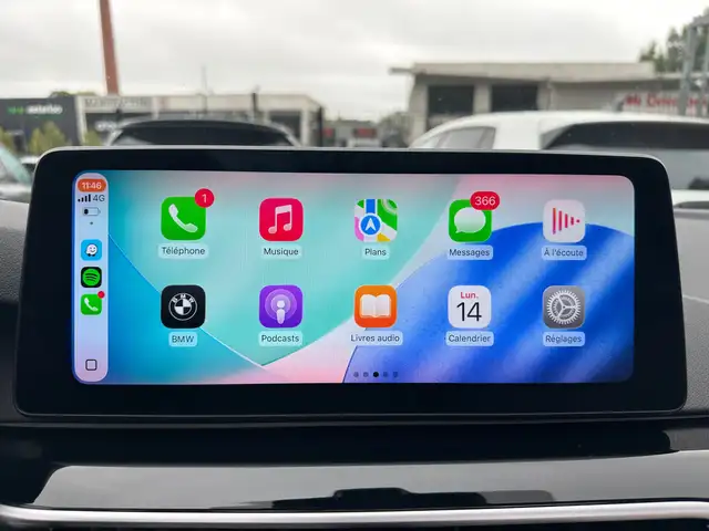 BMW 5 Series view 17