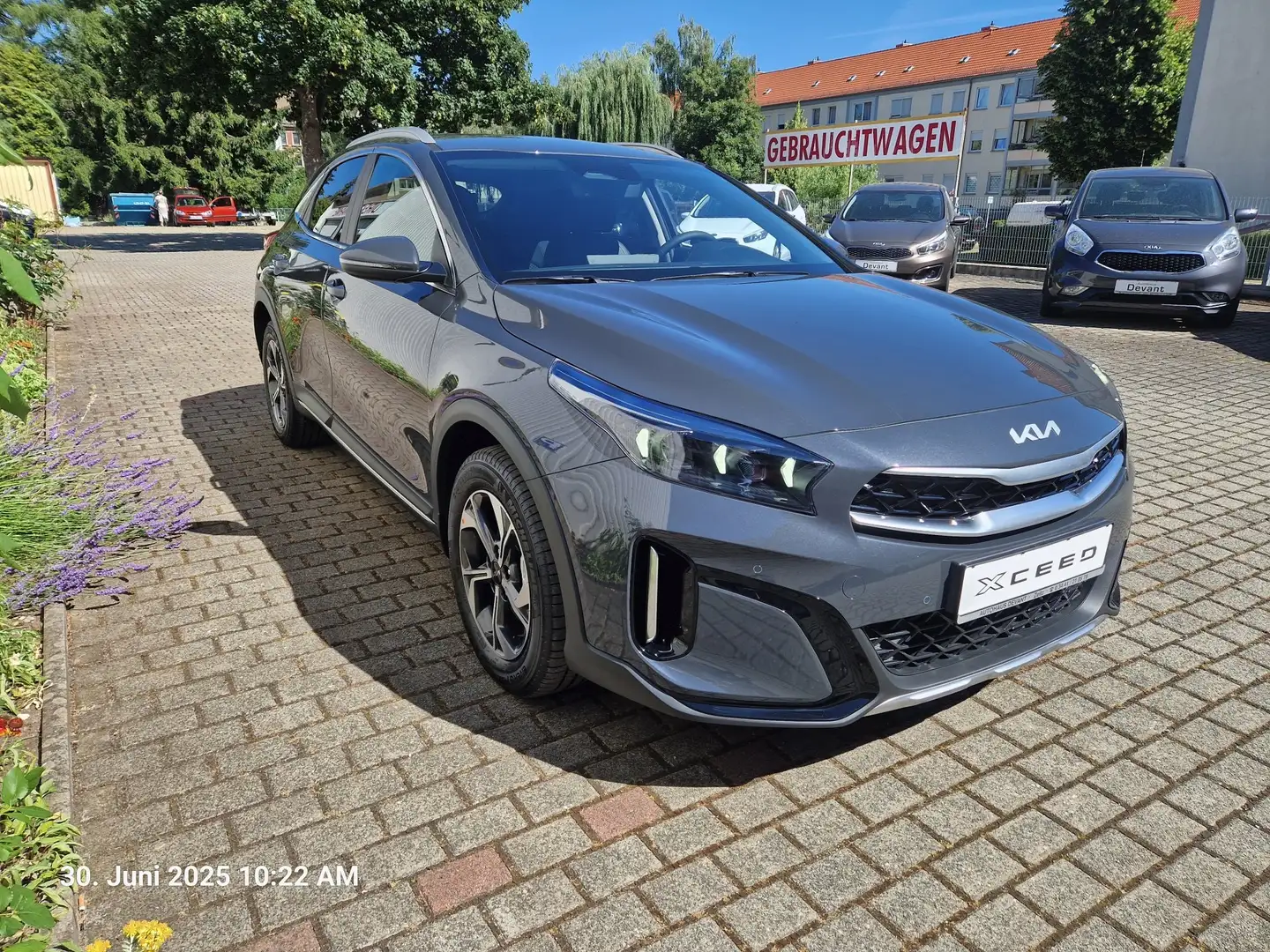 Kia XCeed 1,5 T-GDi EXCLUSIVE/ WINTER Grau - 2