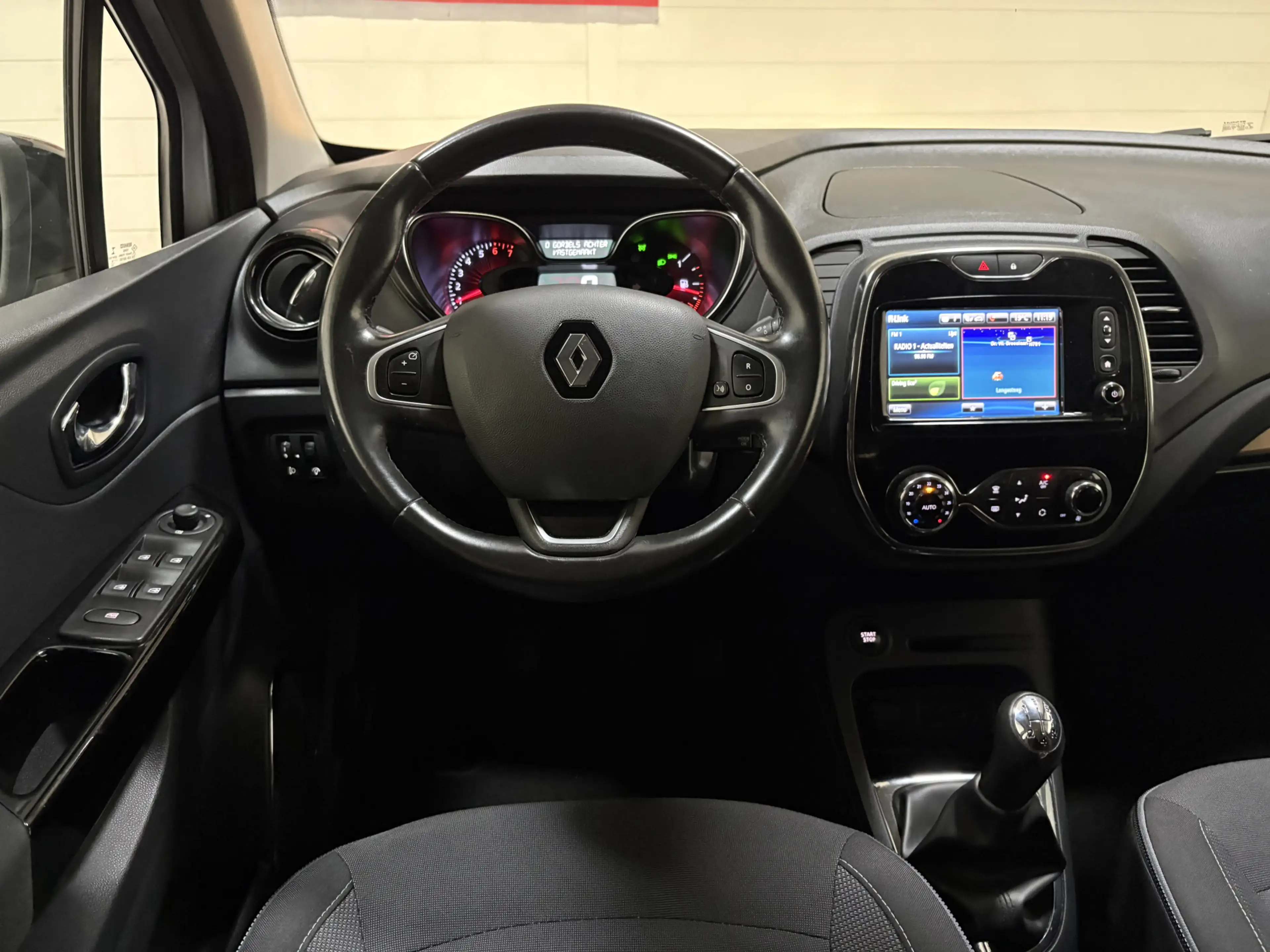 Renault Captur 0.9 TCe Dynamique, Volledig onderhouden, Camera, C — photo 13