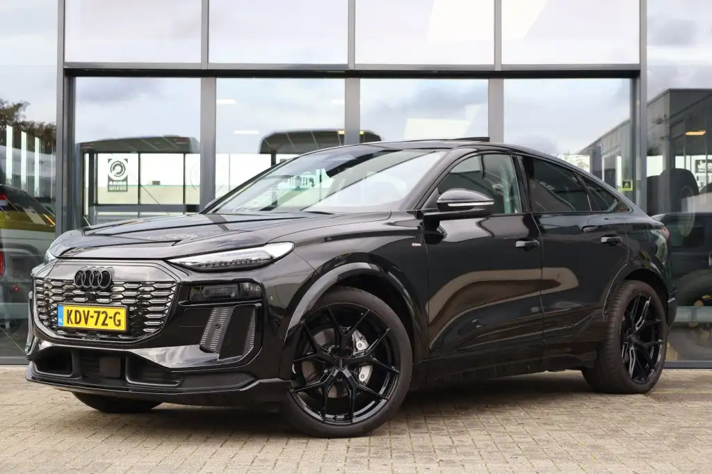 Audi e-tron 2026 из Европы — купить под ключ