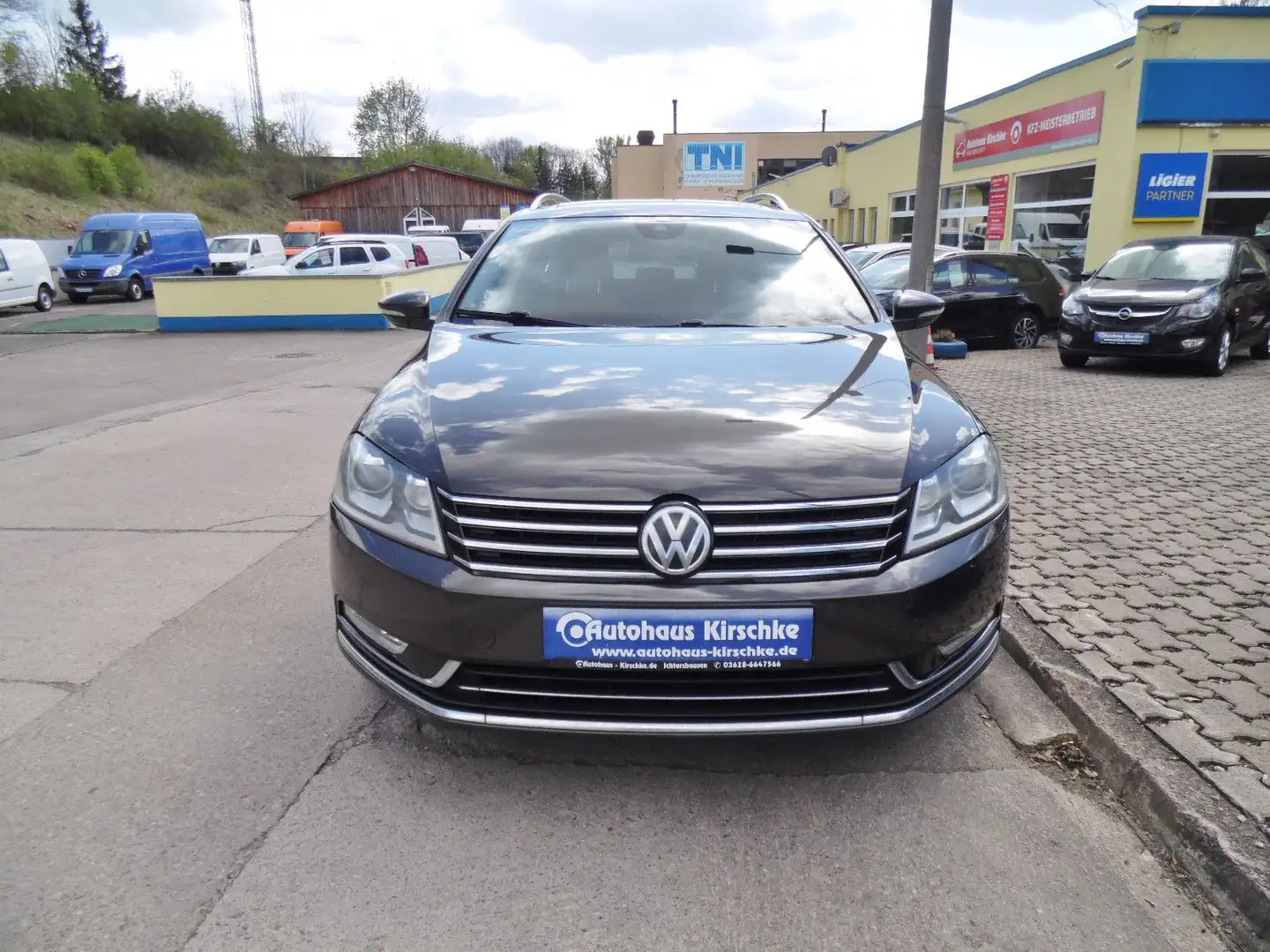 Volkswagen Passat Variant Highline BlueMotion/Sthz./Leder Černá - 2