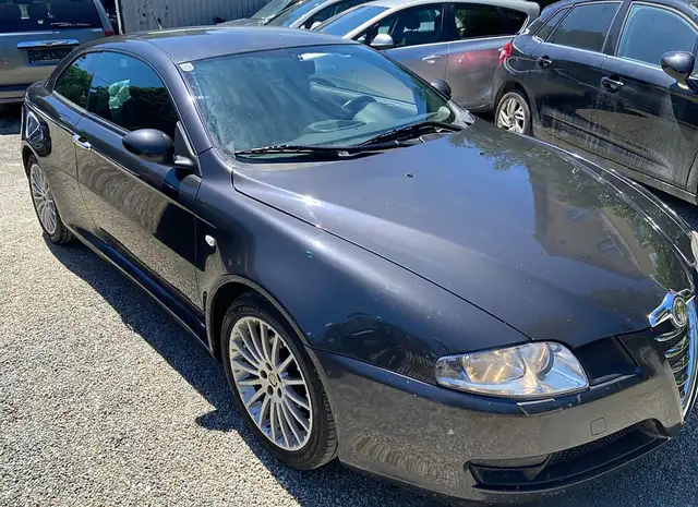Alfa Romeo GT 2,0 " 1 Besitz "