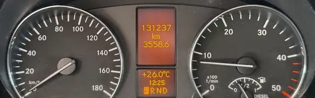 Mercedes-Benz Sprinter view 30