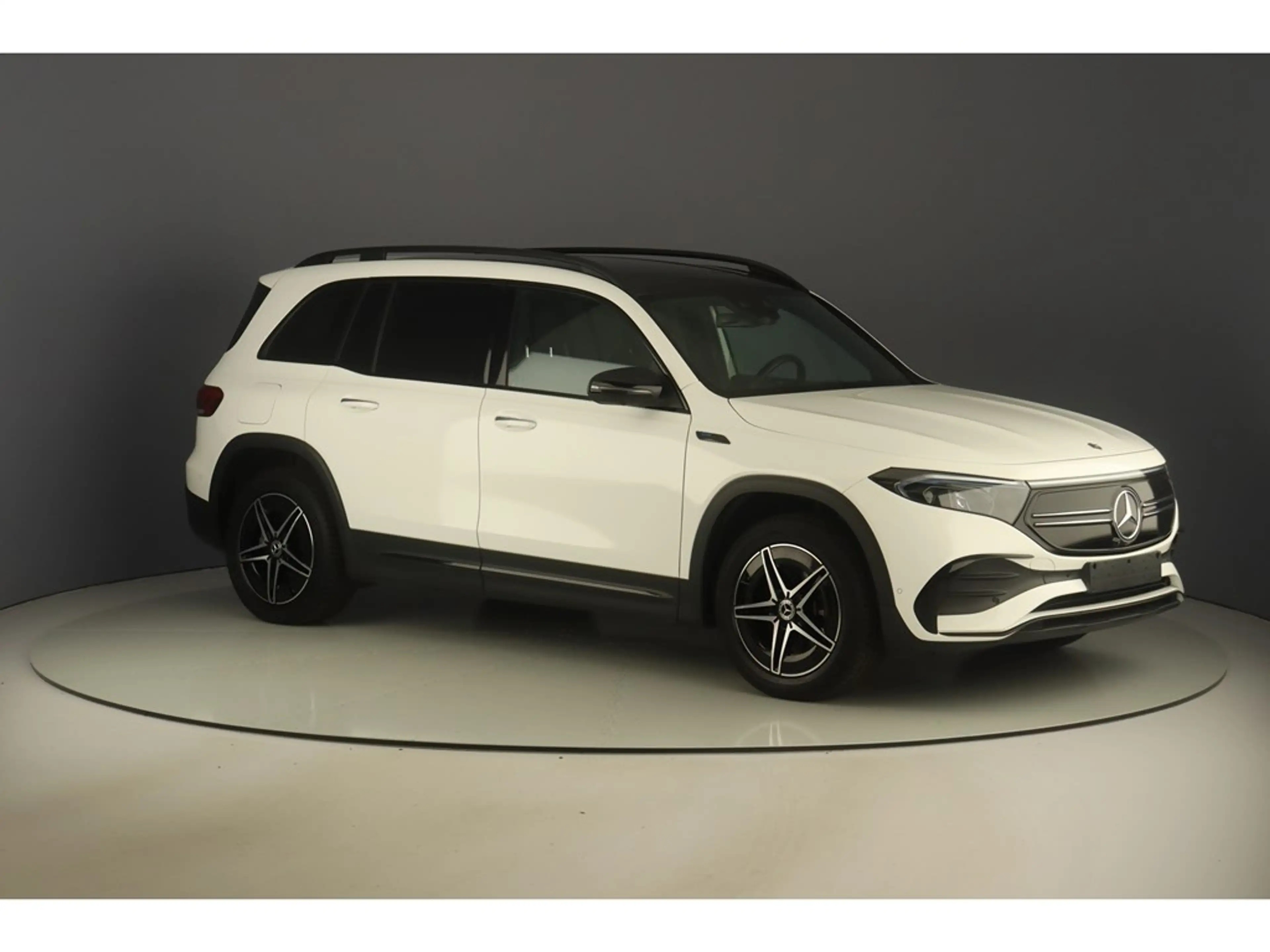 Mercedes-Benz EQB 300 4Matic 228pk AMG-Line Pack Premium — photo 7