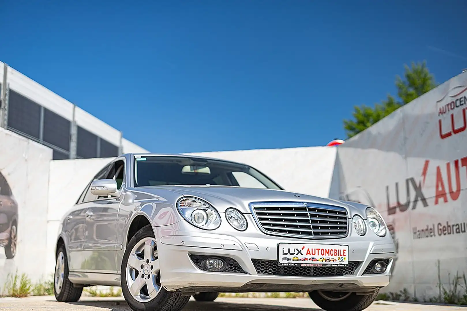 Mercedes-Benz E 220 Elegance CDI Aut. Argent - 2